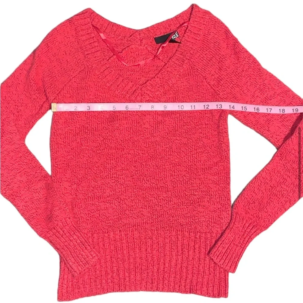 FOX RIDERS: Women’s Logo V Neckline Sweater - Size XS - Picture 5 of 10